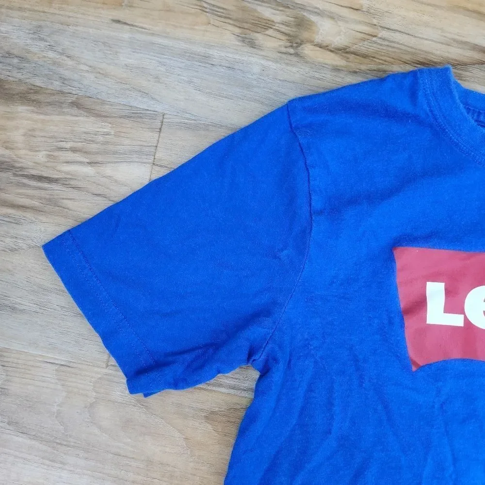 🔸️Levi's Prince Blue Classic Batwing Graphic Logo Short Sleeve Top Youth Large